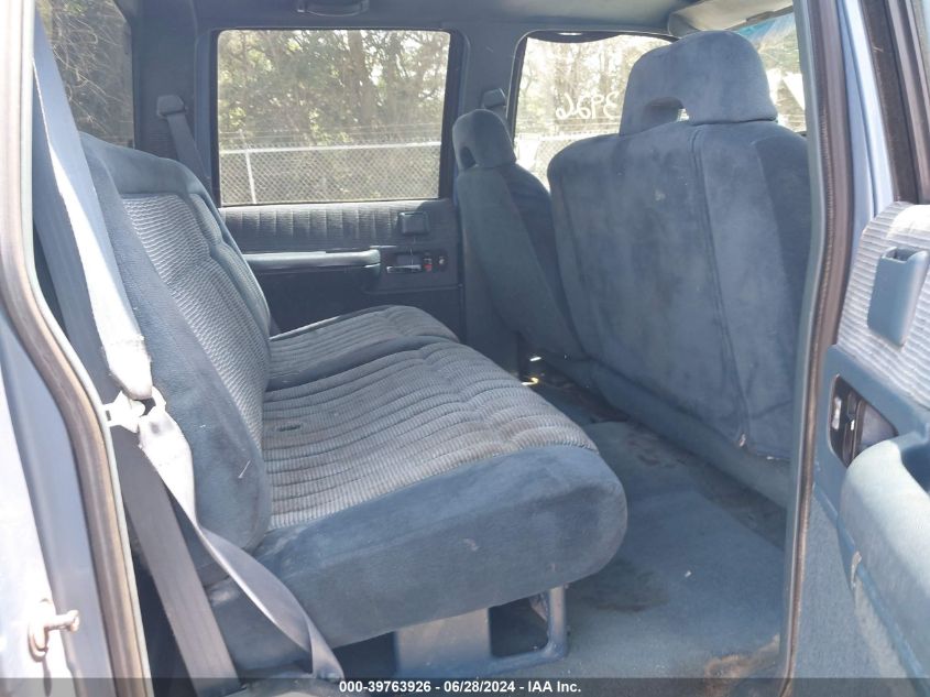 1GTGC33F5RJ741629 1994 GMC Sierra C3500