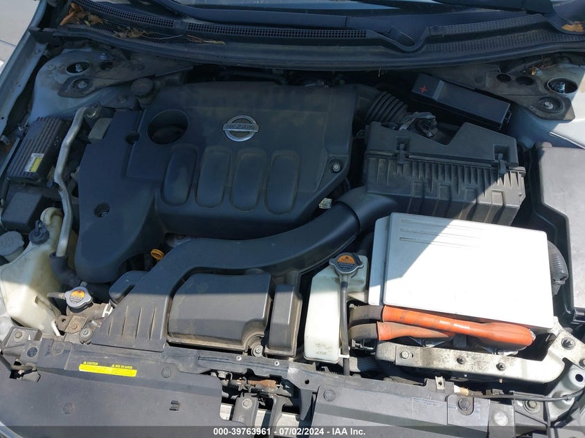 2011 Nissan Altima Hybrid VIN: 1N4CL2AP5BC127555 Lot: 39763961