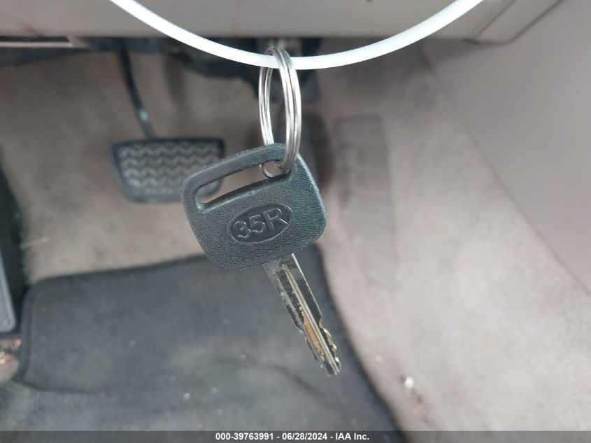 2005 Toyota Camry Std VIN: 4T1BE32K65U053095 Lot: 39763991