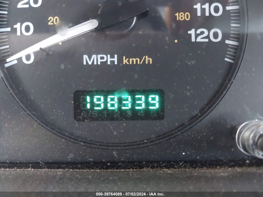 2002 Jeep Grand Cherokee Laredo VIN: 1J4GW48SX2C293704 Lot: 39764089