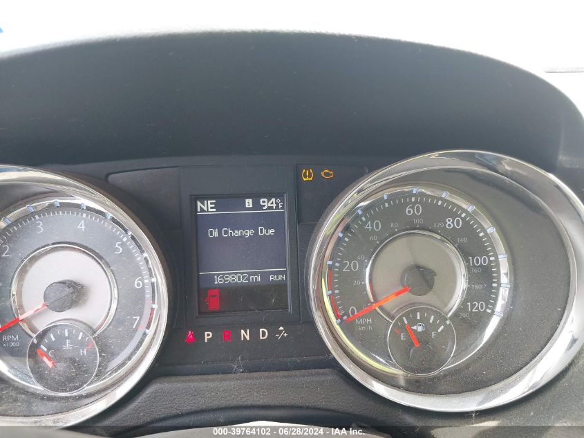 2013 Chrysler Town & Country Touring VIN: 2C4RC1BG4DR585112 Lot: 39764102