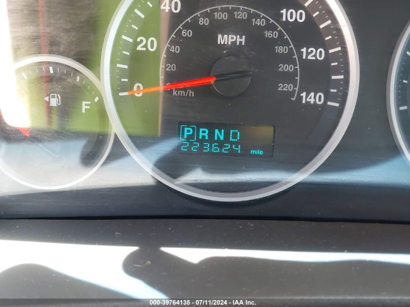 2005 Jeep Grand Cherokee Limited VIN: 1J8HR58N75C577225 Lot: 39764135