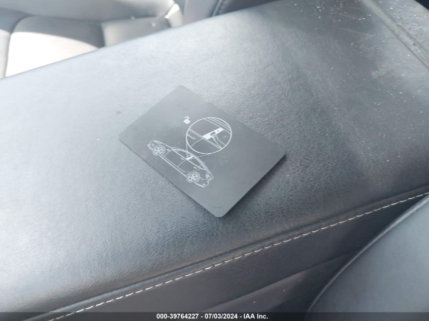 2018 Tesla Model 3 Long Range/Mid Range VIN: 5YJ3E1EA4JF027713 Lot: 39764227