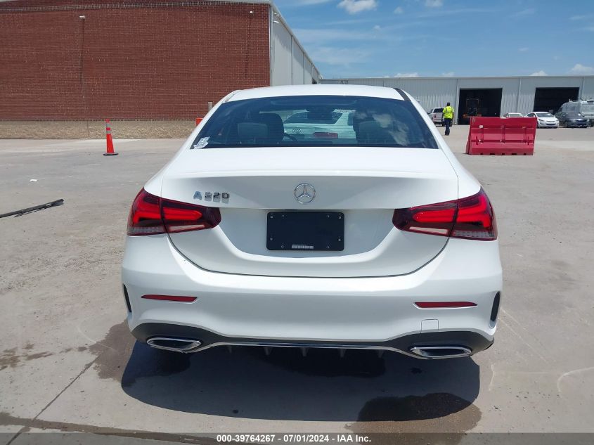 2019 Mercedes-Benz A 220 VIN: WDD3G4EB2KW028835 Lot: 39764267