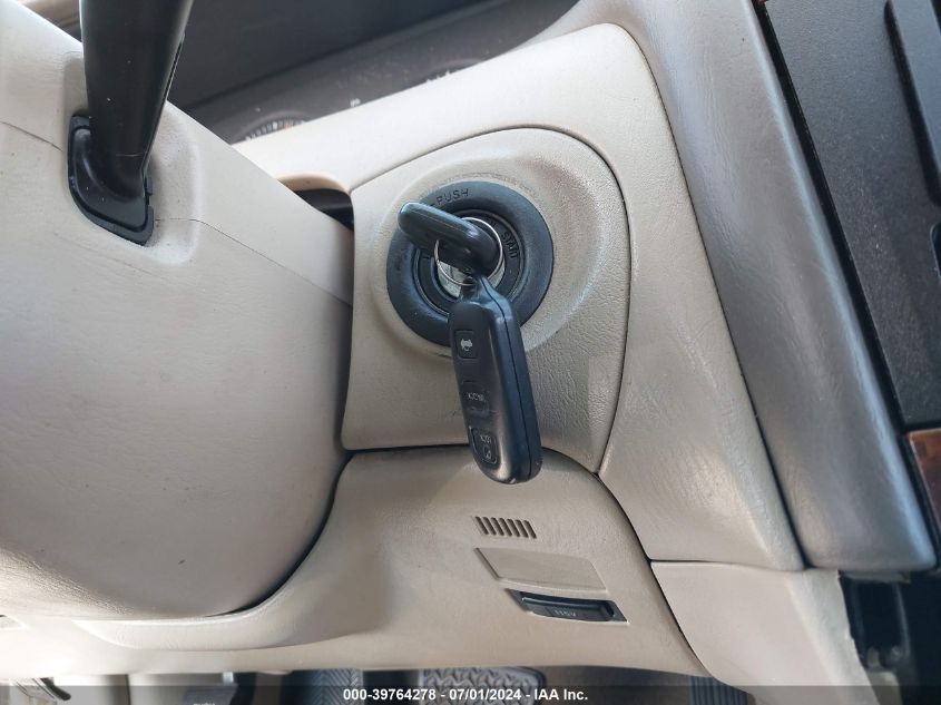 2004 Toyota Avalon Xls VIN: 4T1BF28BX4U361691 Lot: 39764278