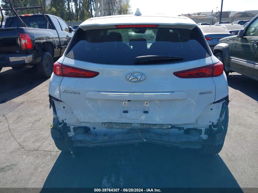 2020 Hyundai Kona Electric Limited VIN: KM8K33AGXLU068070 Lot: 39764307