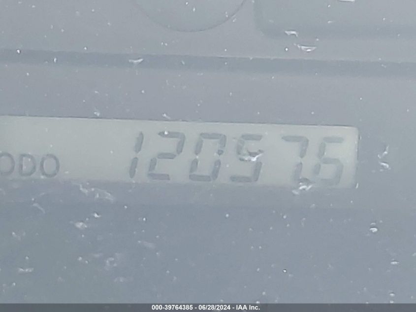 2003 Toyota Camry Le VIN: 4T1BE32K53U711065 Lot: 39764385