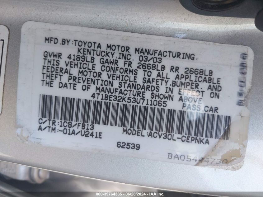 2003 Toyota Camry Le VIN: 4T1BE32K53U711065 Lot: 39764385