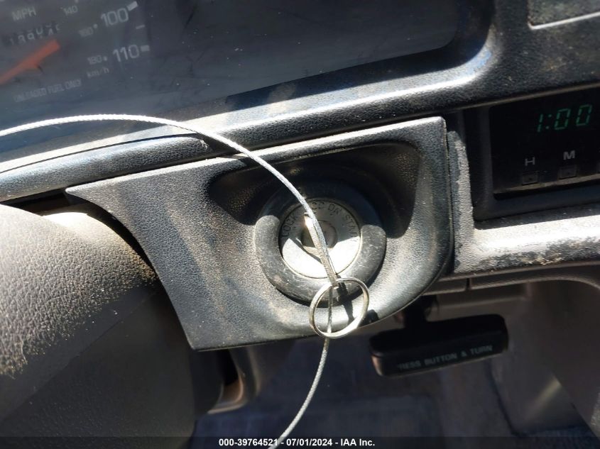 1989 Toyota Pickup 1/2 Ton Ex Lng Whlbse Dlx VIN: JT4RN13P0K0004494 Lot: 39764521