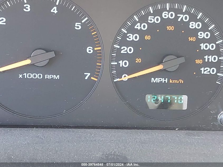 2004 Jeep Grand Cherokee Laredo VIN: 1J4GW48S04C415053 Lot: 39764548