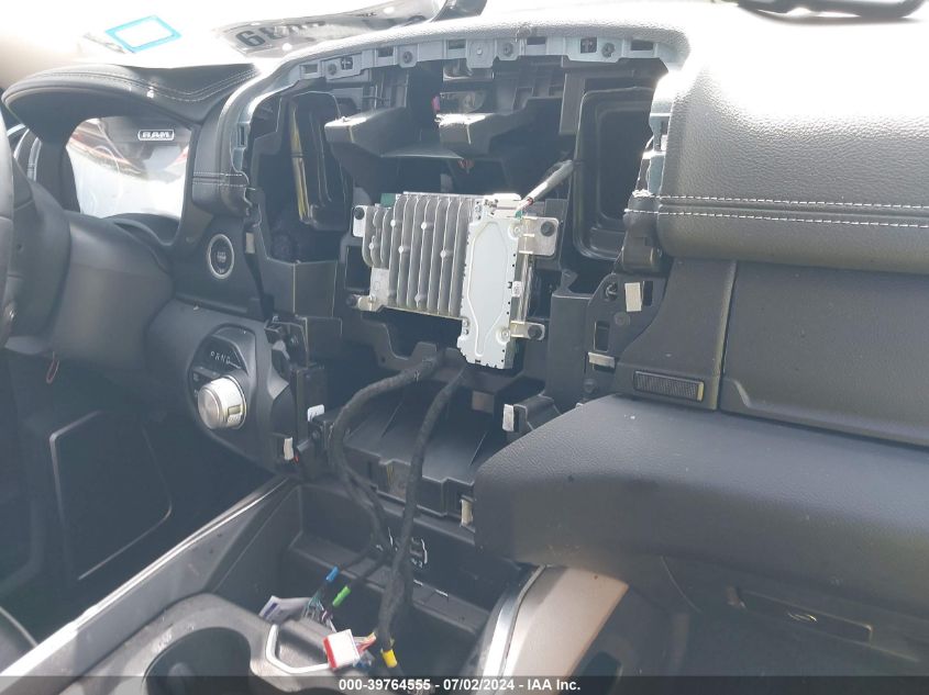 2022 Ram 2500 Laramie VIN: 3C6UR5FJ1NG423670 Lot: 39764555