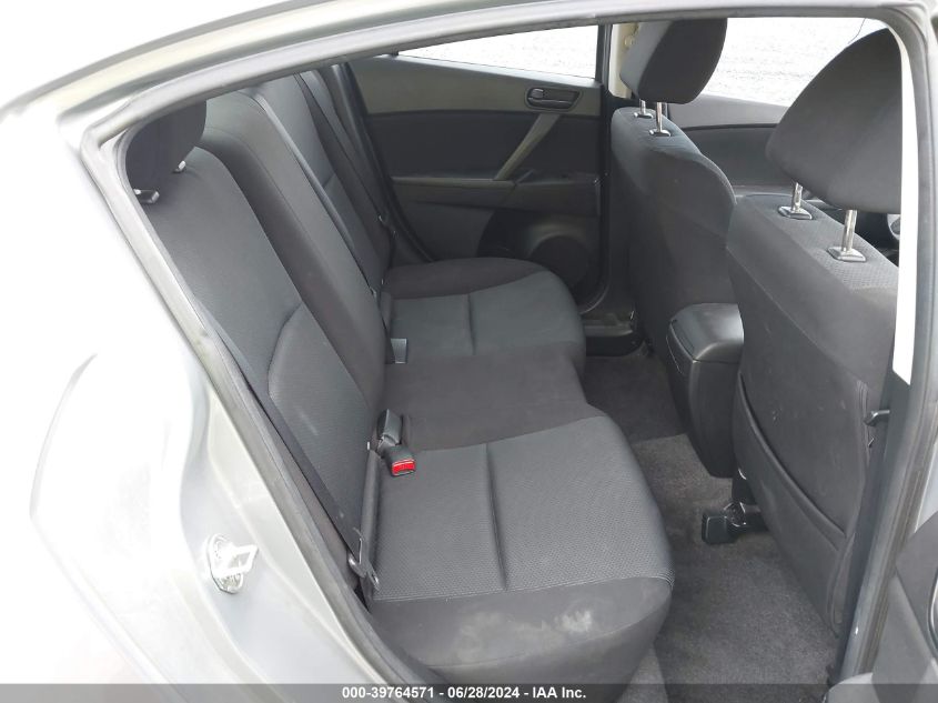 2011 Mazda Mazda3 I Sport VIN: JM1BL1UG1B1419467 Lot: 39764571