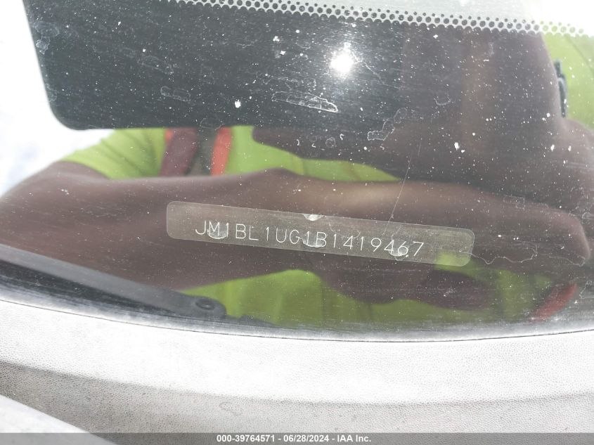 2011 Mazda Mazda3 I Sport VIN: JM1BL1UG1B1419467 Lot: 39764571