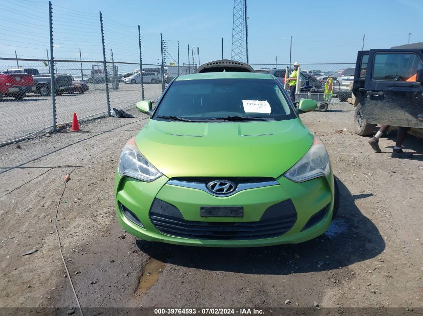 2012 Hyundai Veloster Base W/Black VIN: KMHTC6AD8CU021082 Lot: 39764593