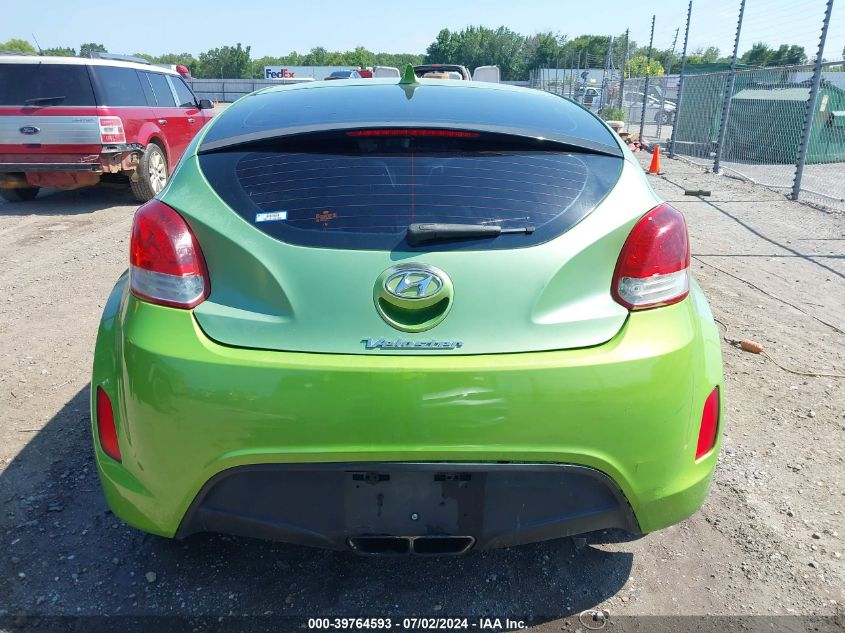 2012 Hyundai Veloster Base W/Black VIN: KMHTC6AD8CU021082 Lot: 39764593