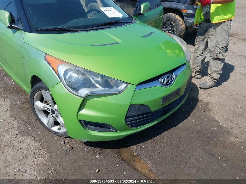 2012 Hyundai Veloster Base W/Black VIN: KMHTC6AD8CU021082 Lot: 39764593