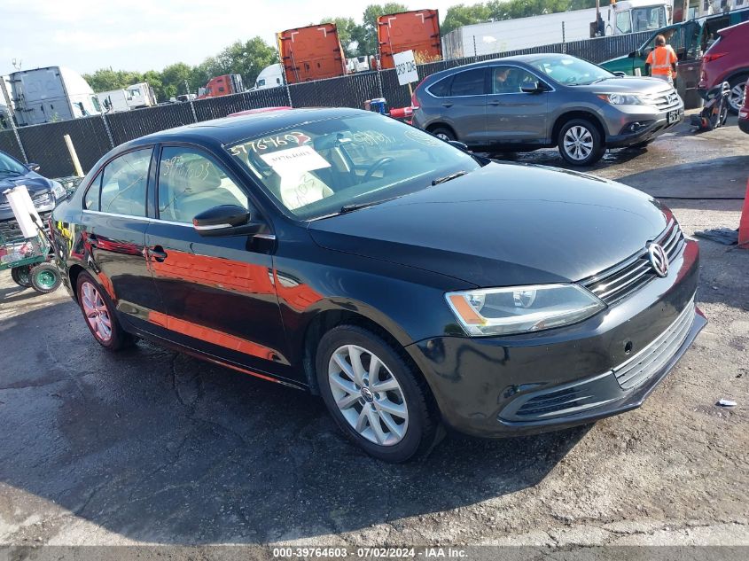 3VWD17AJ2EM425882 2014 Volkswagen Jetta 1.8T Se