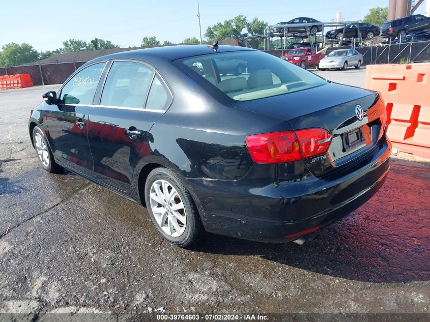 3VWD17AJ2EM425882 2014 Volkswagen Jetta 1.8T Se