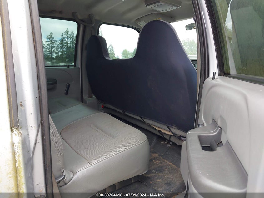 2002 Ford F-250 Lariat/Xl/Xlt VIN: 1FTNW21L42EC46564 Lot: 39764618