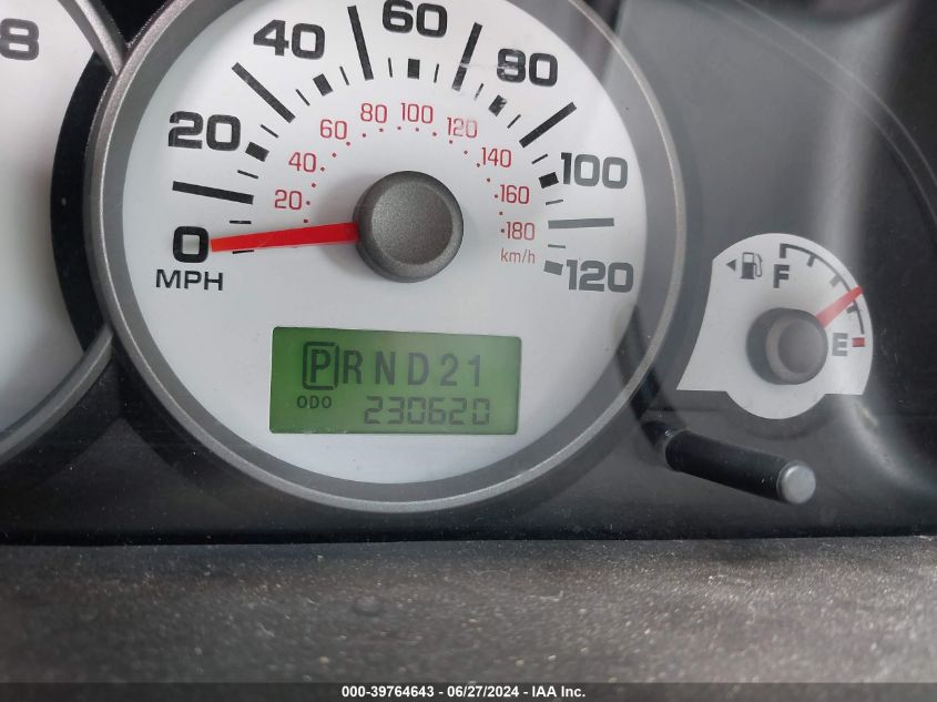 2006 Ford Escape Xlt/Xlt Sport VIN: 1FMYU93106KB08904 Lot: 39764643