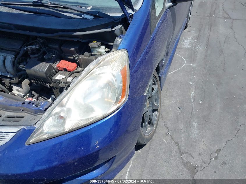 2011 Honda Fit Sport VIN: JHMGE8H5XBC004006 Lot: 39764645