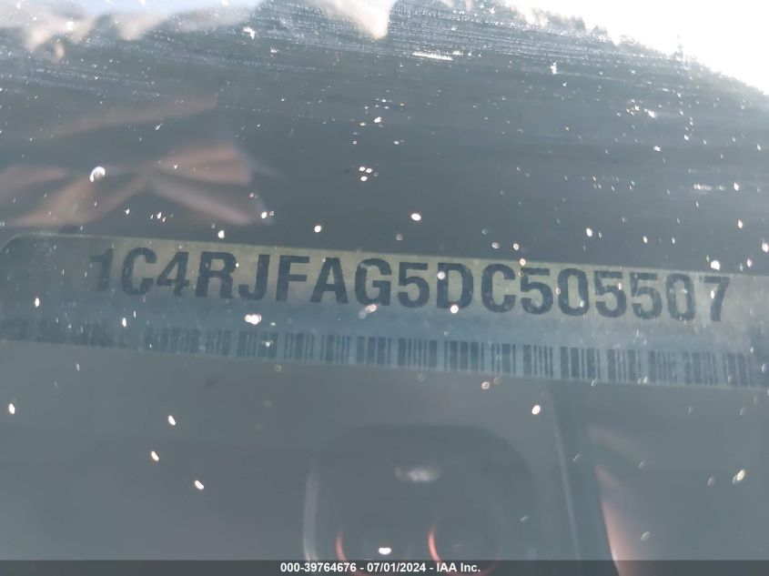 2013 Jeep Grand Cherokee Laredo VIN: 1C4RJFAG5DC505507 Lot: 39764676