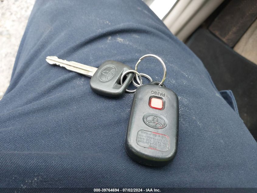 2005 Toyota Camry Le/Xle/Se VIN: 4T1BE32K35U637552 Lot: 39764694