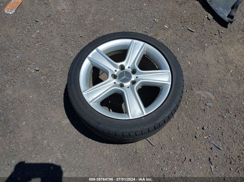 2010 Mercedes-Benz C-Class C 300 Sport/Luxury 4Matic VIN: WDDGF8BBXAF435199 Lot: 39764786