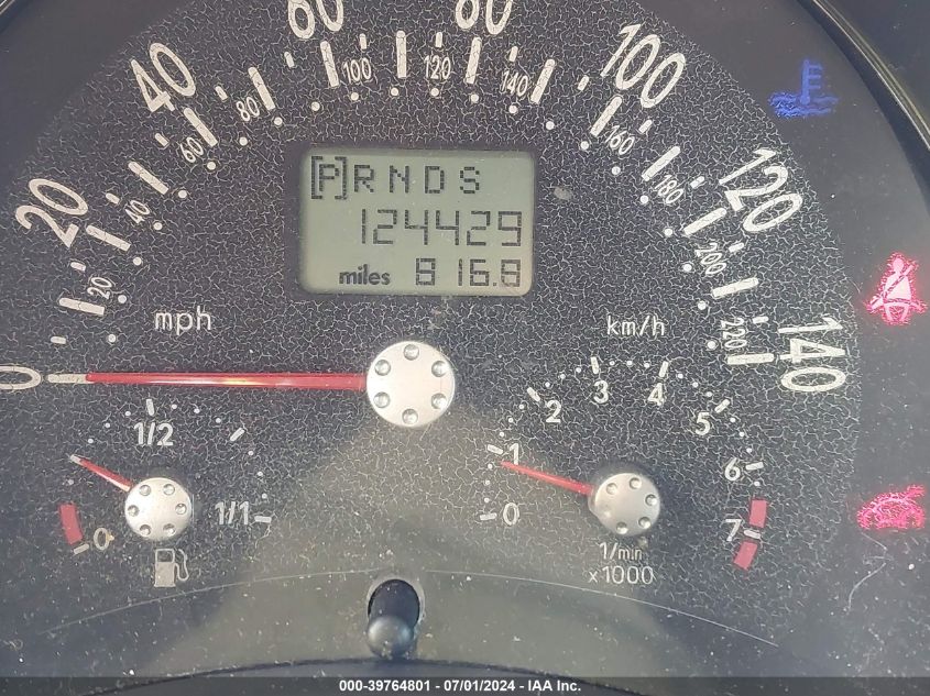 2004 Volkswagen New Beetle Gl VIN: 3VWBM31Y44M350606 Lot: 39764801