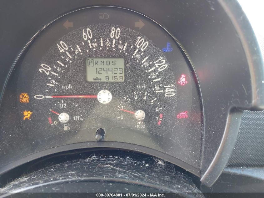 2004 Volkswagen New Beetle Gl VIN: 3VWBM31Y44M350606 Lot: 39764801