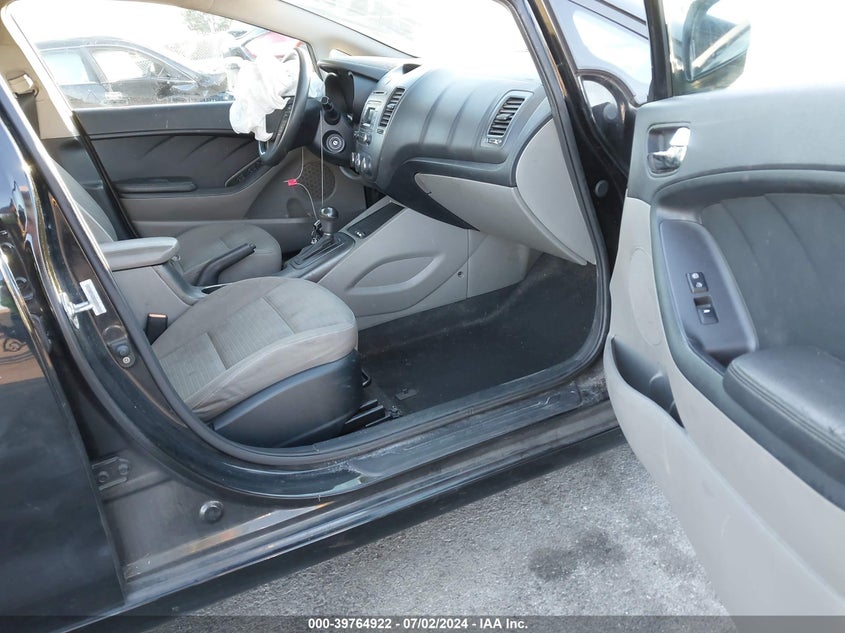 2015 KIA FORTE LX - KNAFX4A6XF5272922