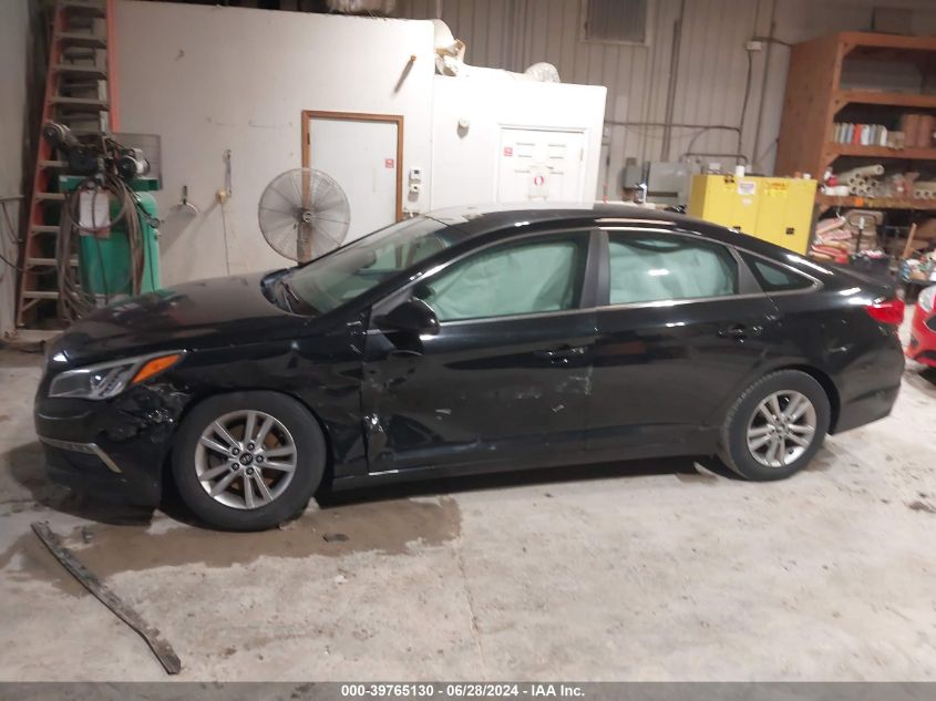 2015 Hyundai Sonata Se VIN: 5NPE24AF7FH001040 Lot: 39765130