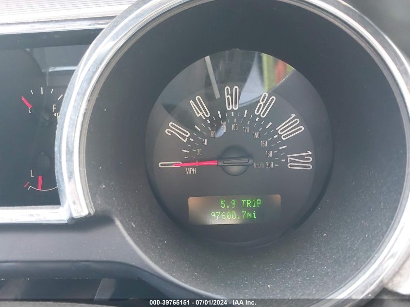 2007 Ford Mustang V6 Deluxe/V6 Premium VIN: 1ZVHT84N675306029 Lot: 39765151