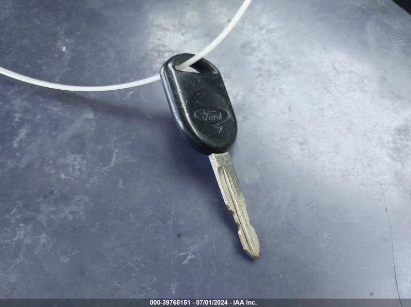 2007 Ford Mustang V6 Deluxe/V6 Premium VIN: 1ZVHT84N675306029 Lot: 39765151