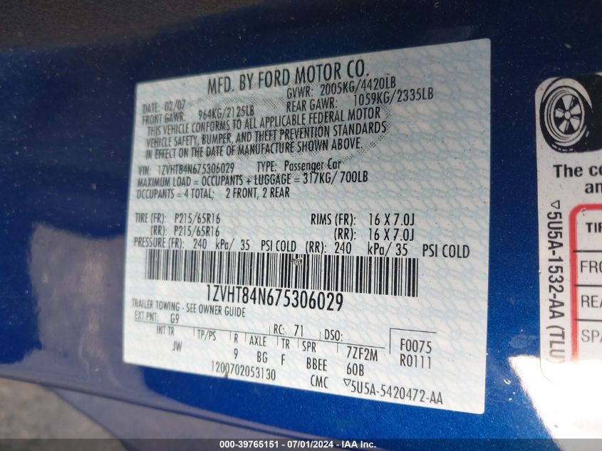 2007 Ford Mustang V6 Deluxe/V6 Premium VIN: 1ZVHT84N675306029 Lot: 39765151