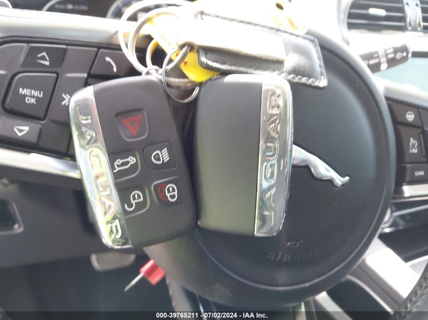 2017 Jaguar F-Pace 35T R-Sport VIN: SADCL2BV6HA099250 Lot: 39765211