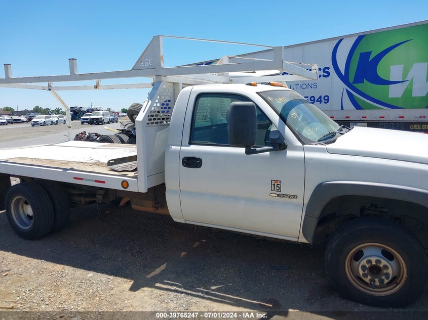 1GBJC34U27E169755 2007 Chevrolet Silverado 3500 Chassis Classic Work Truck