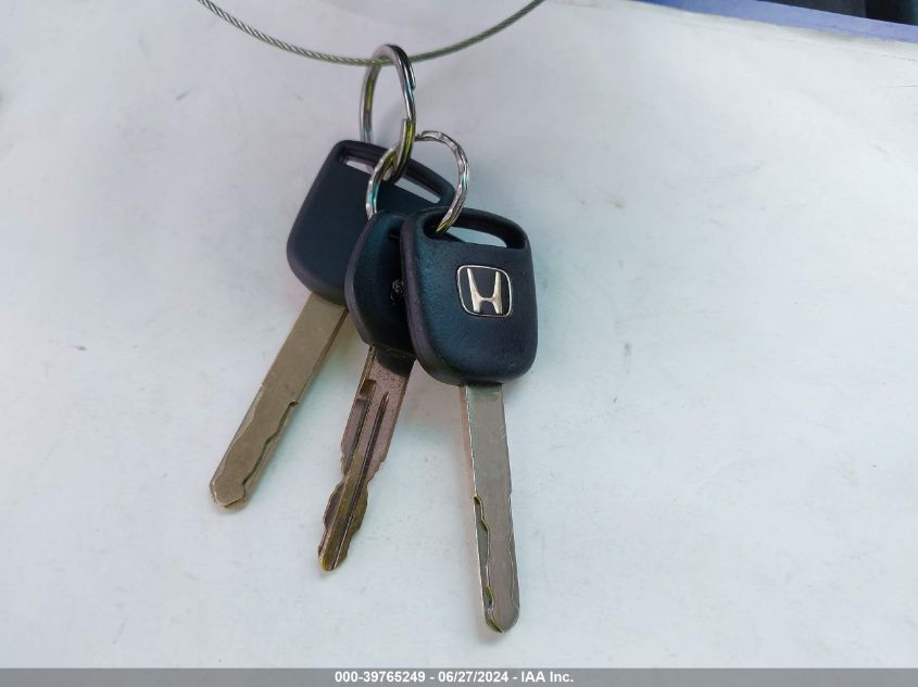 2HGES16385H566256 | 2005 HONDA CIVIC