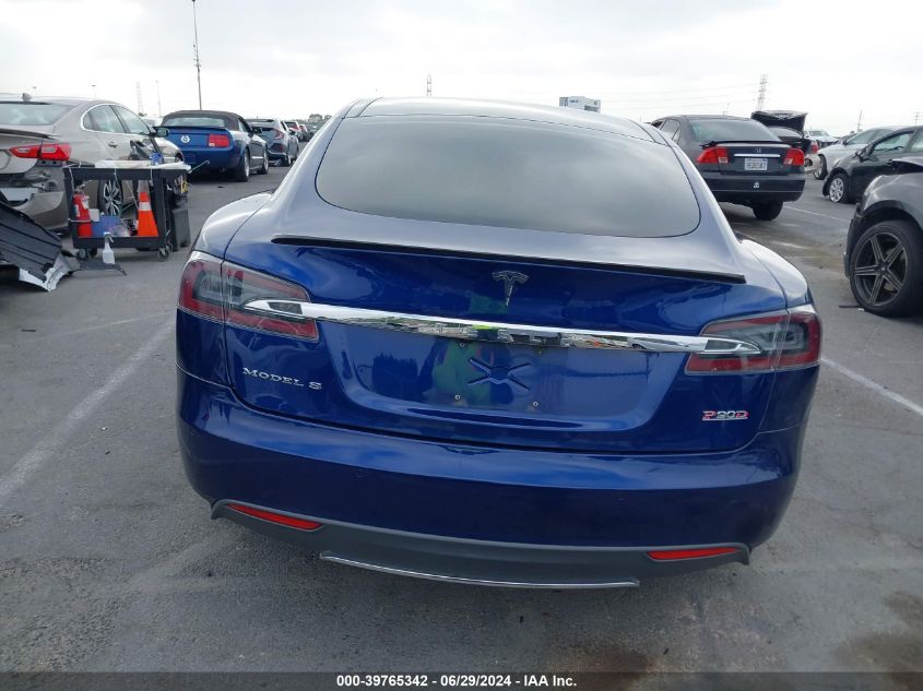 2015 Tesla Model S 85D/P85D VIN: 5YJSA1E48FF106682 Lot: 39765342