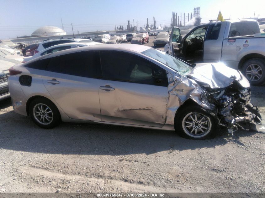 2020 Toyota Prius Prime Le VIN: JTDKARFP3L3147298 Lot: 39765347