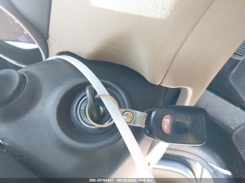 2012 Hyundai Elantra Limited (Ulsan Plant) VIN: KMHDH4AE5CU196375 Lot: 39765407