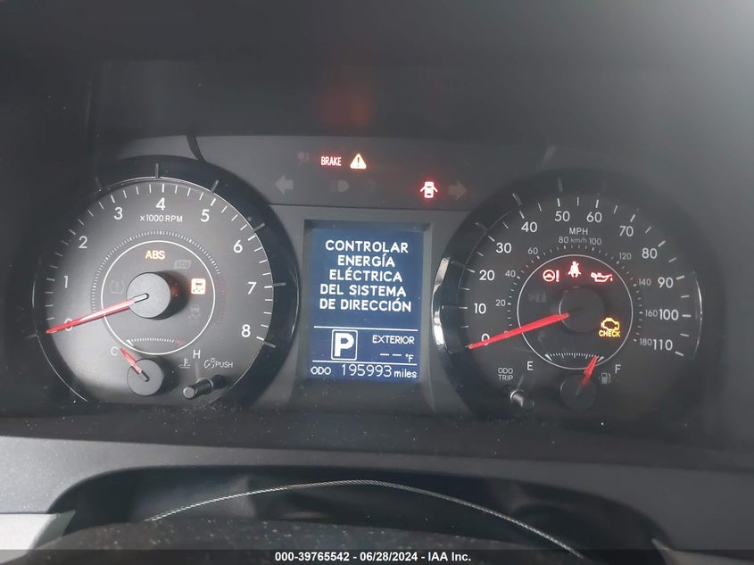 2015 Toyota Sienna Le 8 Passenger VIN: 5TDKK3DC6FS602674 Lot: 39765542