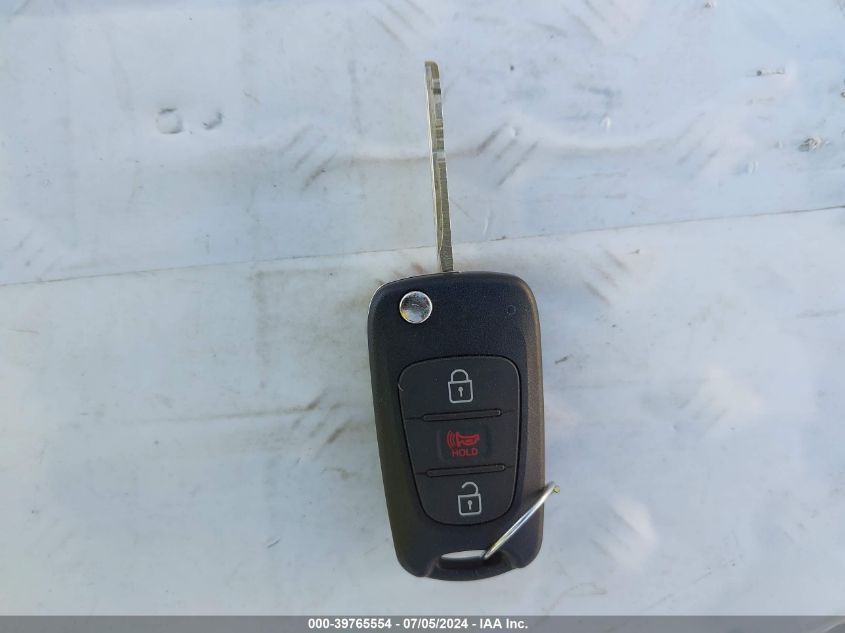 2011 Kia Soul + VIN: KNDJT2A29B7306907 Lot: 39765554