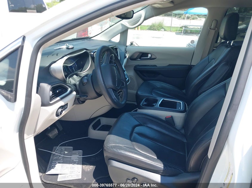 2022 CHRYSLER PACIFICA TOURING L - 2C4RC1BG5NR181835