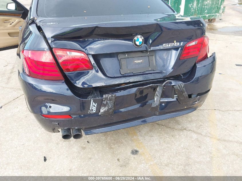 2012 BMW 528I I VIN: WBAXG5C51CDX03633 Lot: 39765600