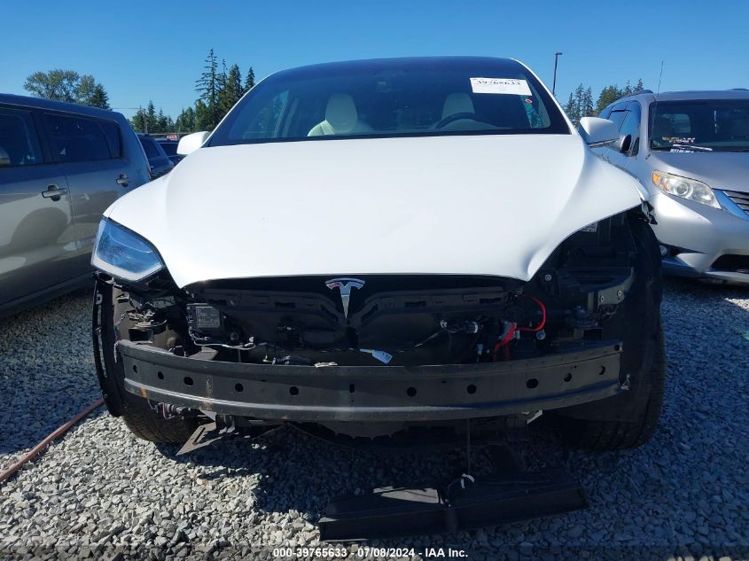 2018 Tesla Model X 100D/75D/P100D VIN: 5YJXCDE29JF103413 Lot: 39765633