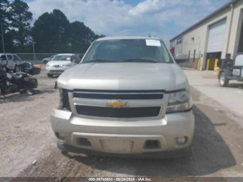 2013 Chevrolet Suburban 1500 Lt VIN: 1GNSCJE04DR273577 Lot: 39765693