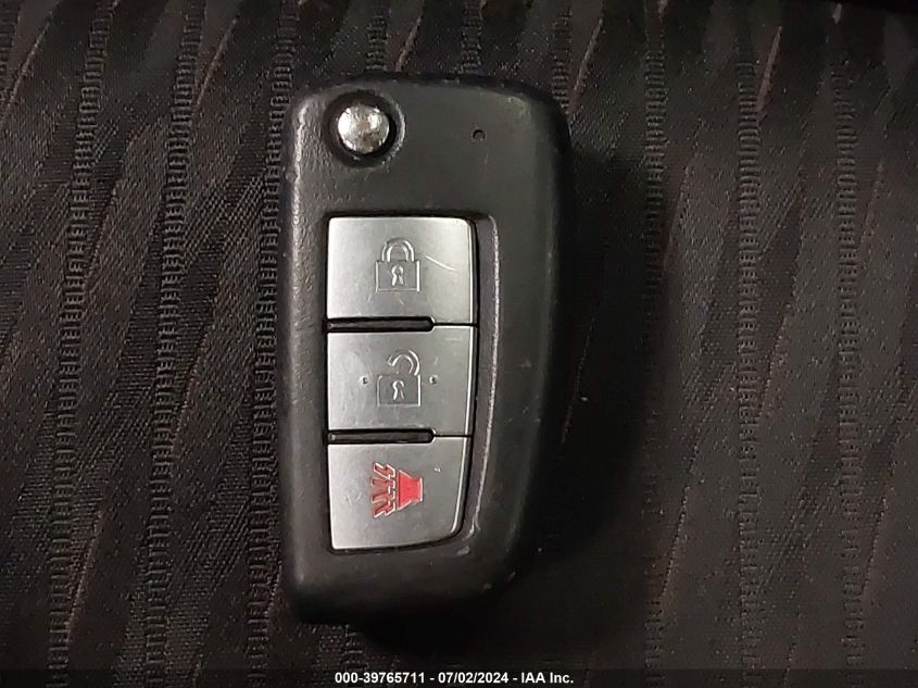 2018 Nissan Rogue S VIN: KNMAT2MV0JP544780 Lot: 39765711