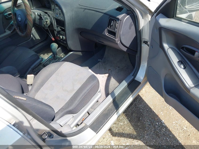 2005 Hyundai Elantra Gls/Gt VIN: KMHDN56D65U144917 Lot: 39765723