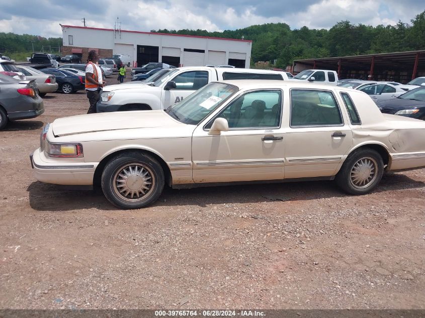 1997 Lincoln Town Car Cartier VIN: 1LNLM83W8VY654099 Lot: 39765764